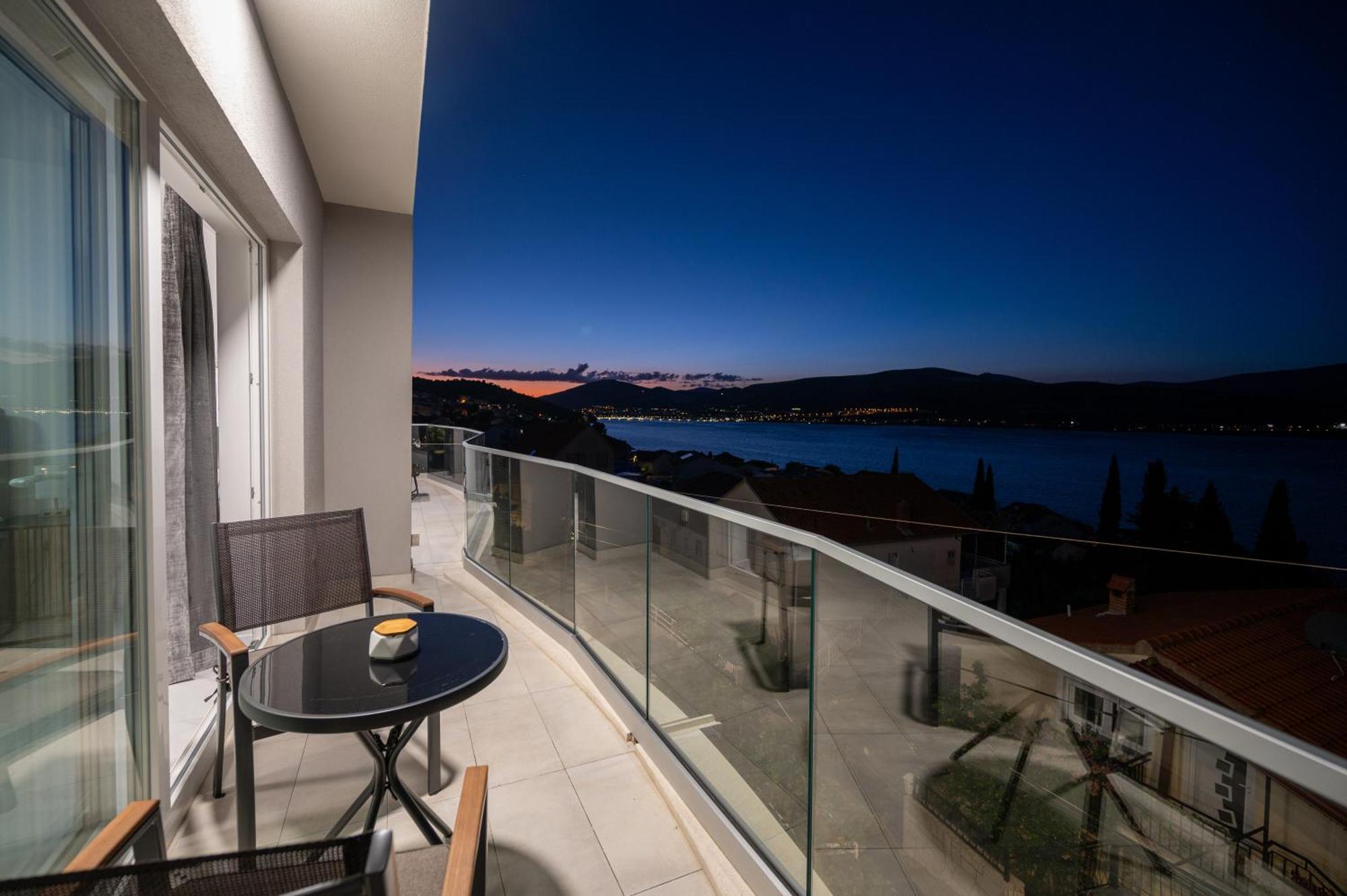 Apartments Filipo Trogir Bagian luar foto