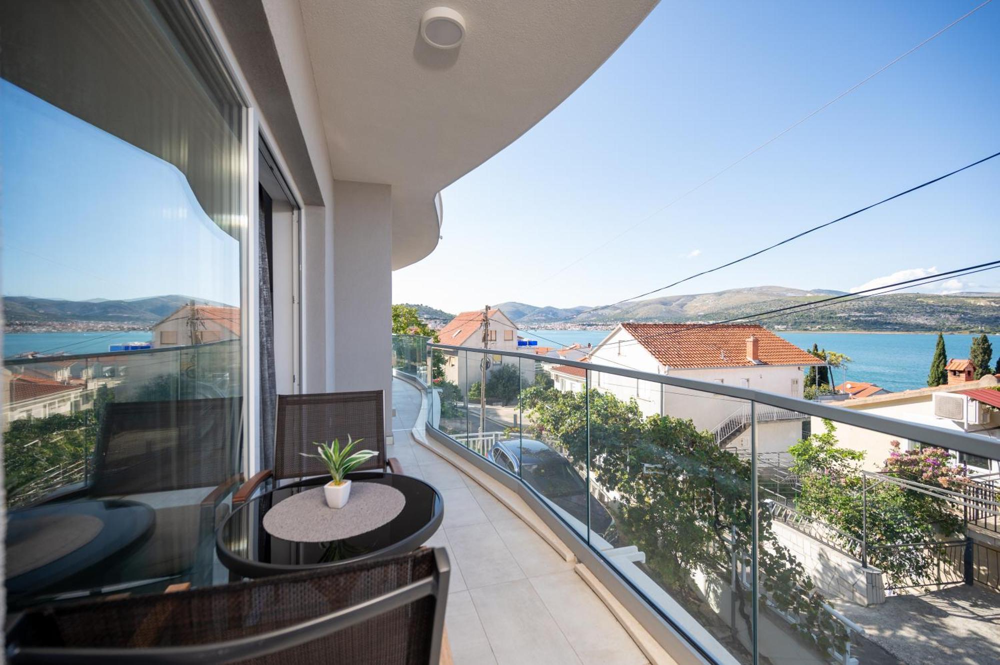Apartments Filipo Trogir Bagian luar foto