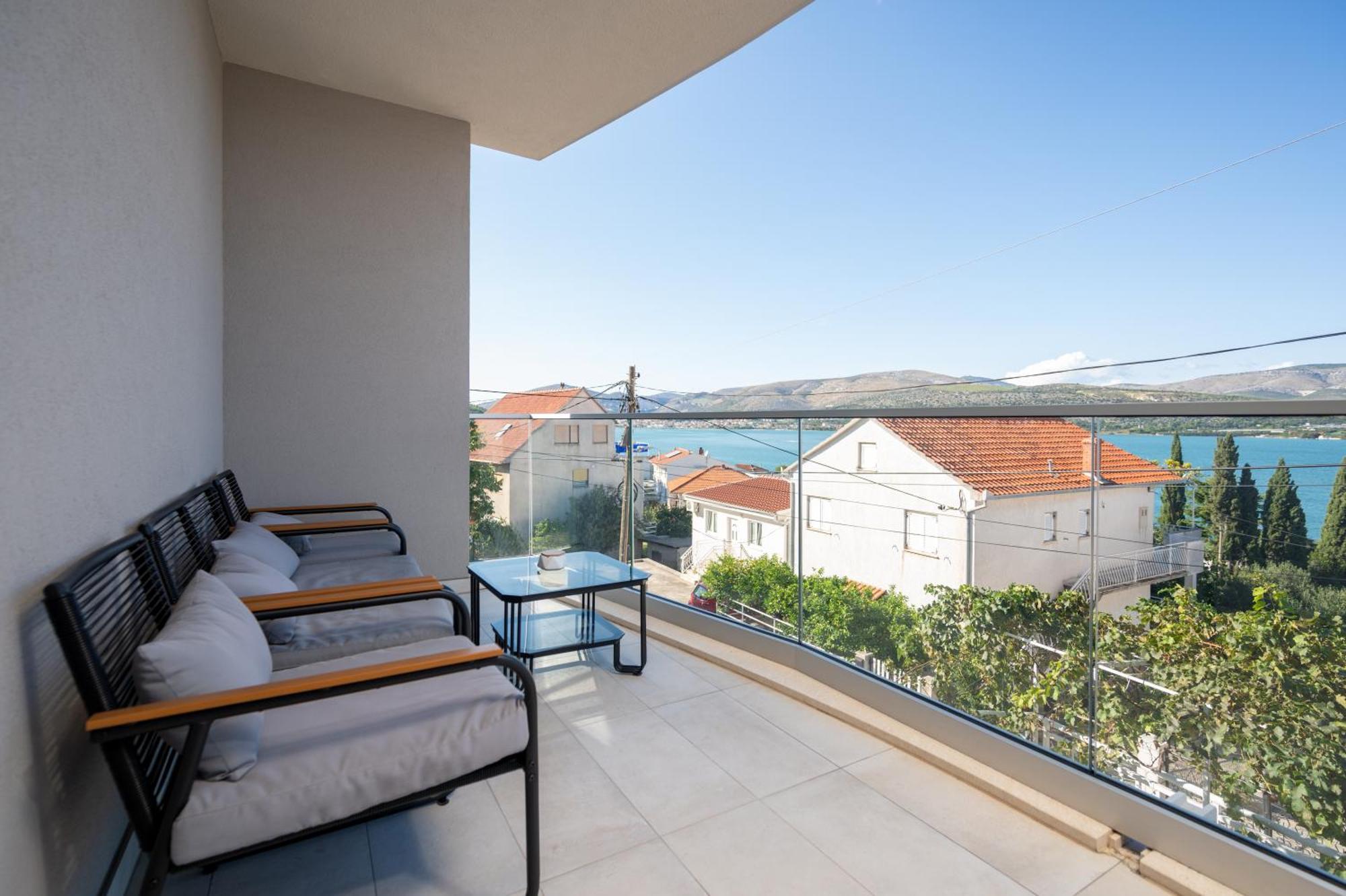 Apartments Filipo Trogir Bagian luar foto