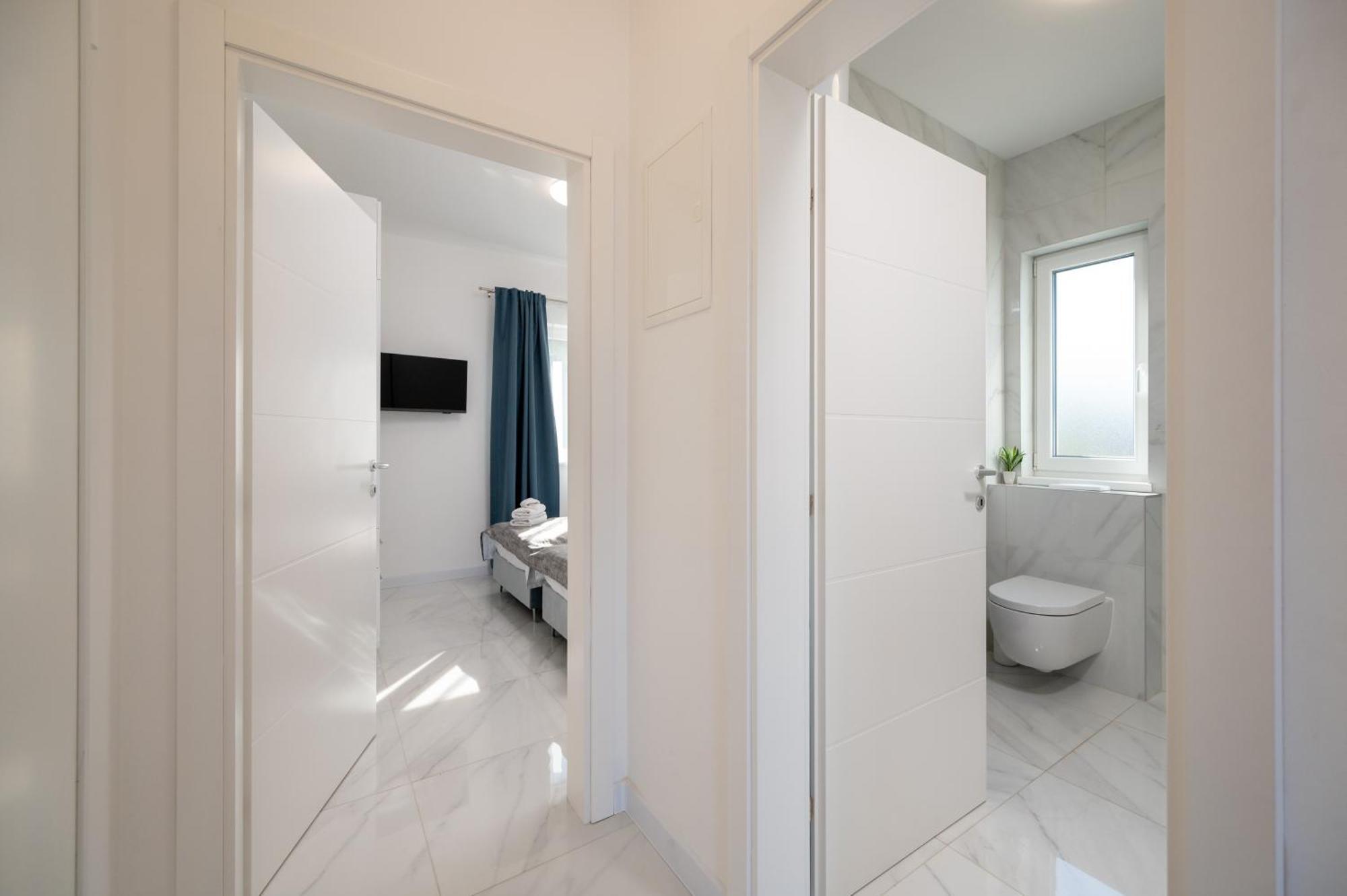 Apartments Filipo Trogir Bagian luar foto