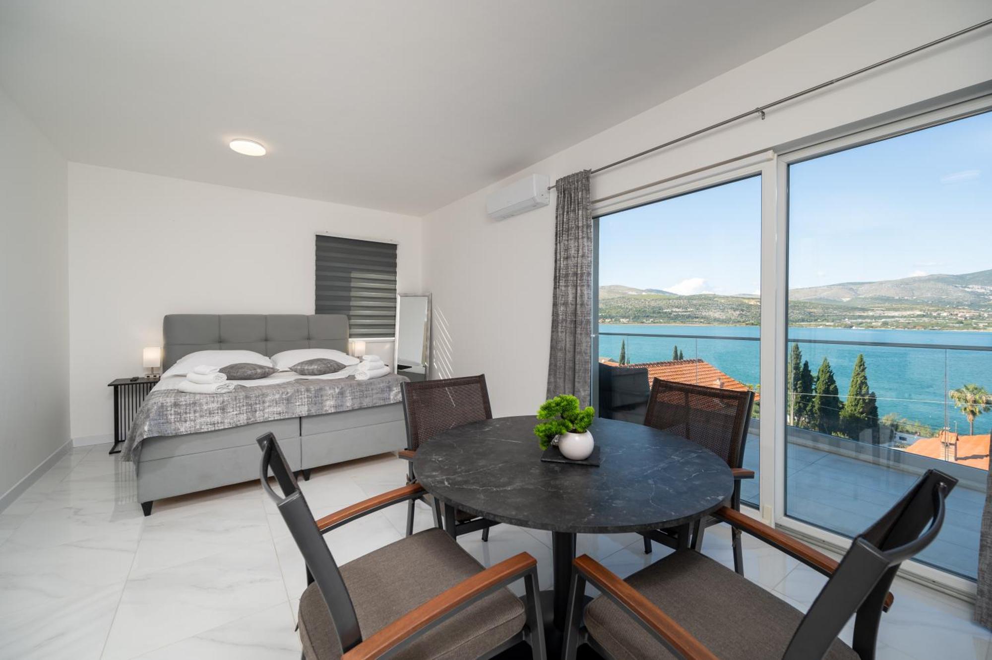 Apartments Filipo Trogir Bagian luar foto