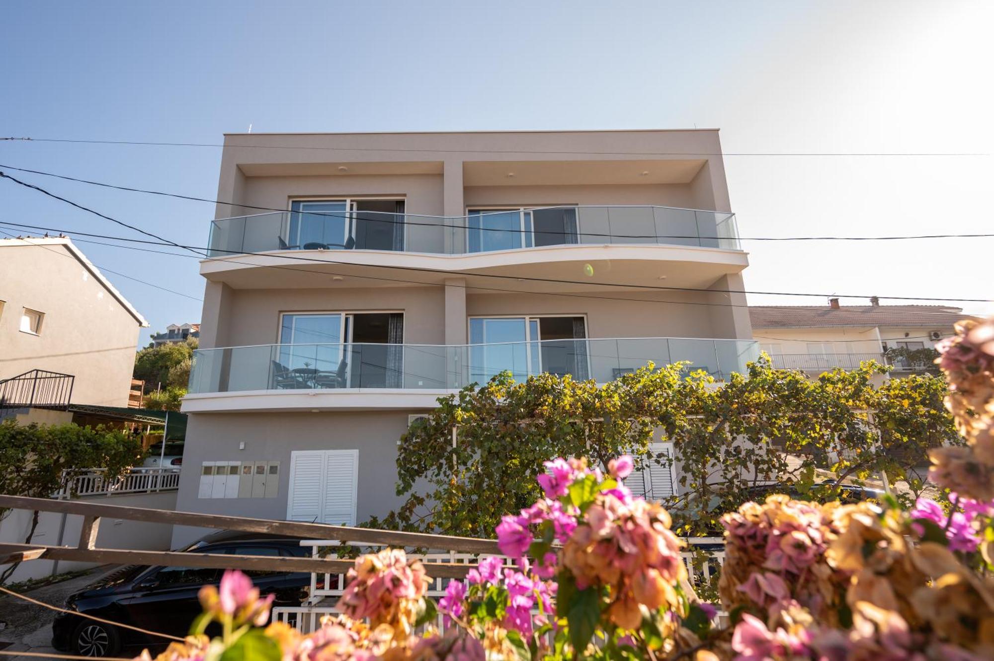 Apartments Filipo Trogir Bagian luar foto